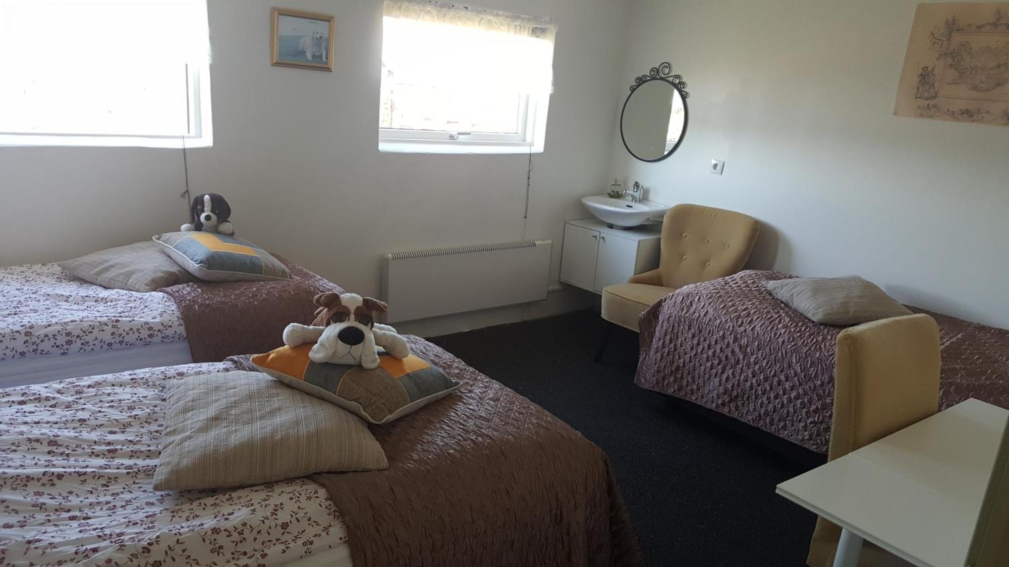 Guesthouse Holmur Екстер'єр фото